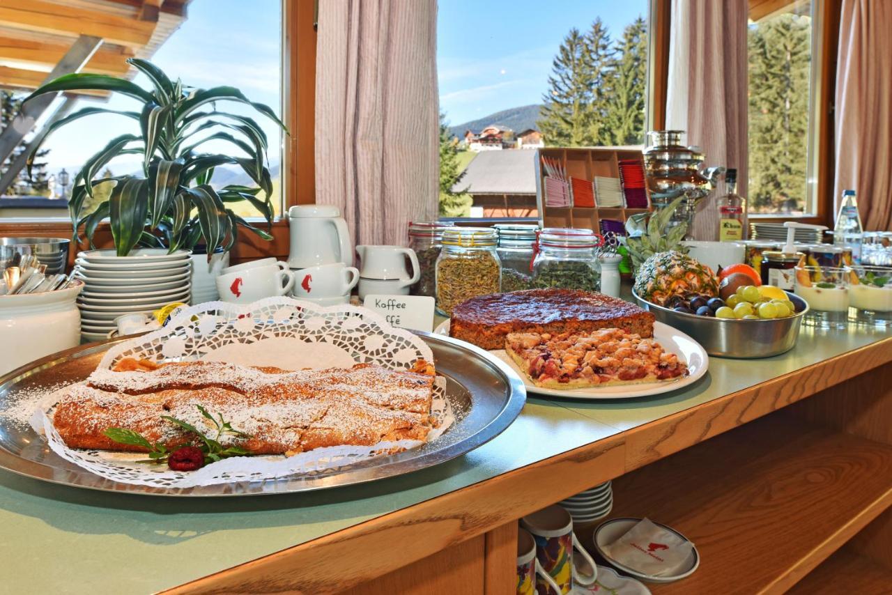Hotel Ranuimuellerhof Funes  Kültér fotó